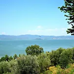 For Families In Umbrian דירה