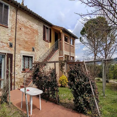 For Families In Umbrian Ramazzano - Le Pulci