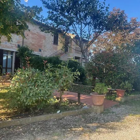 Apartament For Families In Umbrian Ramazzano - Le Pulci